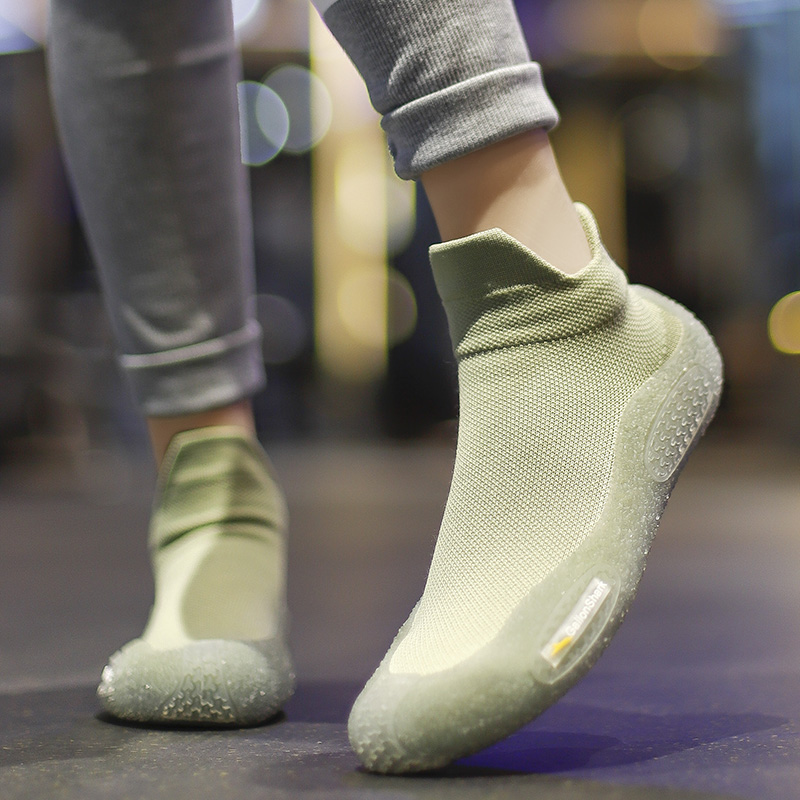 GallonShark Lightweight Knit B - Pilates Yoga Footwear ulasan dan harga